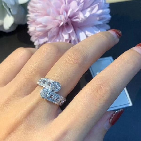 2021 sell luxury jewelry wedding rings 925 sterling silver t princess cut white z cz diamond gemstones party women engagement band ring for, Slivery;golden
2021 sell luxury jewelry wedding rings 925 sterling silver t princess cut white z cz diamond gemstones party women engagement band ring for, Slivery;golden