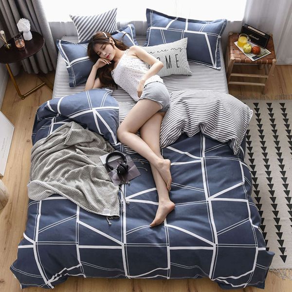 thickened pure cotton four piece set of spring and summer sheet quilt cover three bedding
thickened pure cotton four piece set of spring and summer sheet quilt cover three bedding