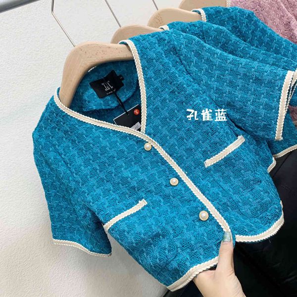 sweater knit 2021ss spring and summer products show thin v-neck sweet woven fabric short sleeve ted cardigan small coat, White;black
sweater knit 2021ss spring and summer products show thin v-neck sweet woven fabric short sleeve ted cardigan small coat, White;black