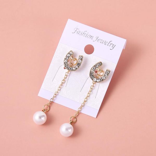 trendy stud earrings for women alloy crystal u-type geometric ladies ear rings cute fashion jewelry 2021, Golden;silver
trendy stud earrings for women alloy crystal u-type geometric ladies ear rings cute fashion jewelry 2021, Golden;silver