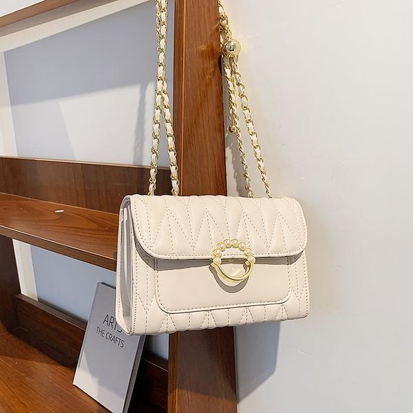 evening bags fashion embroidery thread women's pearl handbag simple solid color pu leather diagonal handbags ladies casual all-match
evening bags fashion embroidery thread women's pearl handbag simple solid color pu leather diagonal handbags ladies casual all-match