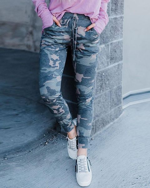 women's pants & capris 2021 european american cross-border casual sports trousers camouflage print drawstring pocket design, Black;white
women's pants & capris 2021 european american cross-border casual sports trousers camouflage print drawstring pocket design, Black;white