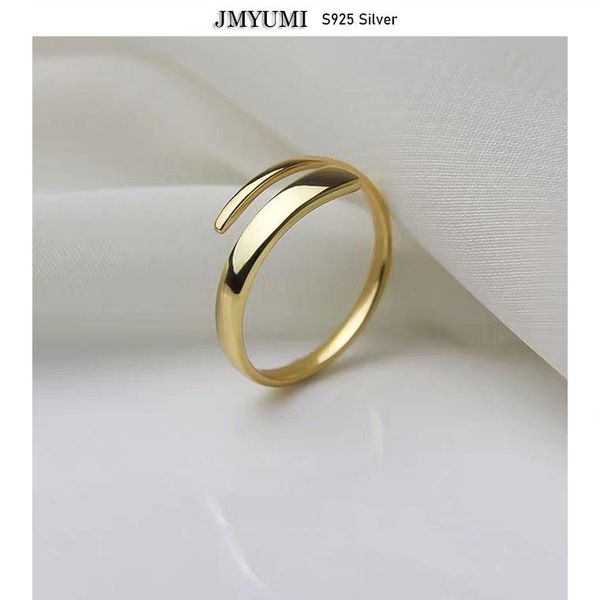 cluster rings retro high-quality 925 sterling silver jewelry thai not allergic personality hug gold color arrow opening, Golden;silver
cluster rings retro high-quality 925 sterling silver jewelry thai not allergic personality hug gold color arrow opening, Golden;silver