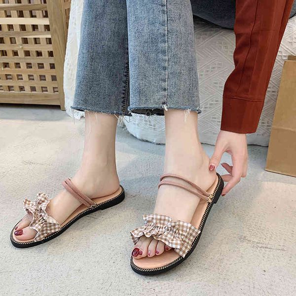 sandals sandals and slippers female summer wear fashion ruffled thick flat bottom, Black
sandals sandals and slippers female summer wear fashion ruffled thick flat bottom, Black