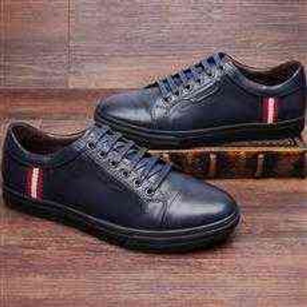 tangzuo shoes c438 board , batch , 36-48 standard leather yards, two layers of, Black
tangzuo shoes c438 board , batch , 36-48 standard leather yards, two layers of, Black