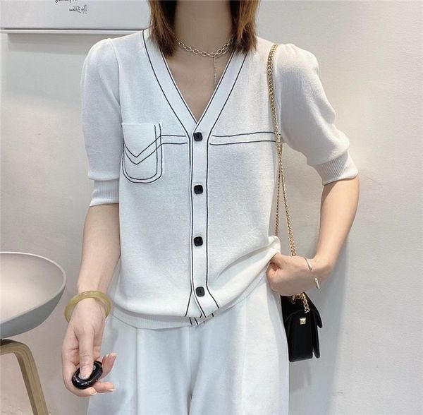 luxury ets ice silk sweater summer korean version short sleeve autumn loose thin women's cardigan shawl coat, Black;brown
luxury ets ice silk sweater summer korean version short sleeve autumn loose thin women's cardigan shawl coat, Black;brown