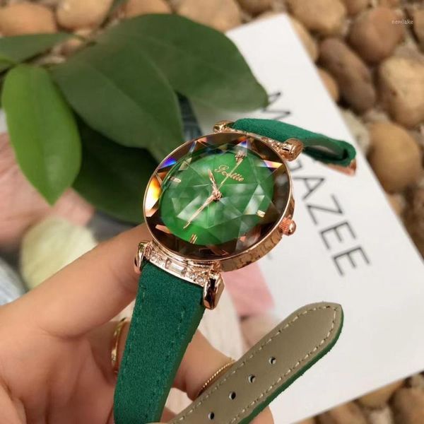 wristwatches analog quartz watch for women ladies dress style gift relogio 2021, Slivery;brown
wristwatches analog quartz watch for women ladies dress style gift relogio 2021, Slivery;brown