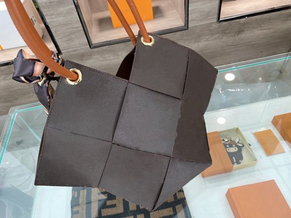 fashion handbag tote bag women's designer luxury handbags casual large hobo capacity mini multi-style shopping bags m44993
fashion handbag tote bag women's designer luxury handbags casual large hobo capacity mini multi-style shopping bags m44993