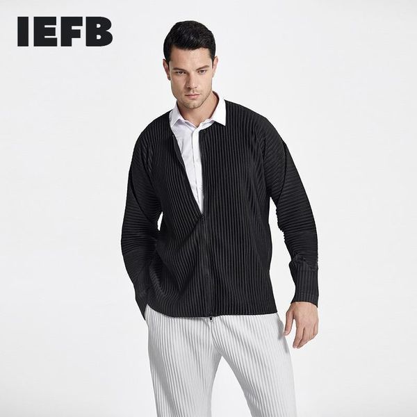japanese streetwear fashion pleated men's casual zipper coat 2021 fold round collar short jacket male 9y6243 jackets, Black;brown
japanese streetwear fashion pleated men's casual zipper coat 2021 fold round collar short jacket male 9y6243 jackets, Black;brown