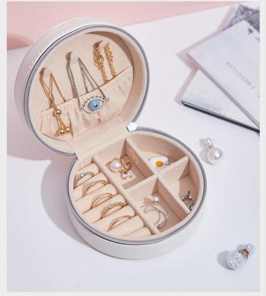 jewelry pouches, bags portable packaging box mini cute storage necklaces rings earrings, Pink;blue
jewelry pouches, bags portable packaging box mini cute storage necklaces rings earrings, Pink;blue