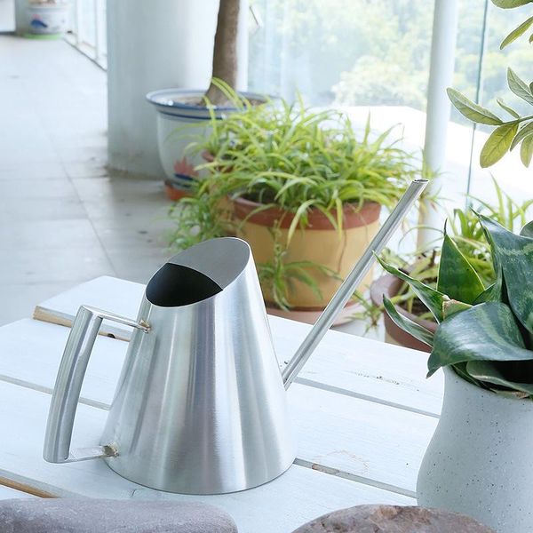 watering equipments 400/900ml stainless steel long mouth flower can gardening potted small water pot indoor succulent garden supplies
watering equipments 400/900ml stainless steel long mouth flower can gardening potted small water pot indoor succulent garden supplies
