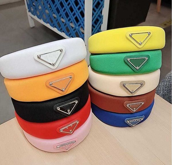 2021 explosion style sponge letter headband simple personality washing headband complete color matching high-end boutique big brand fan, Silver
2021 explosion style sponge letter headband simple personality washing headband complete color matching high-end boutique big brand fan, Silver