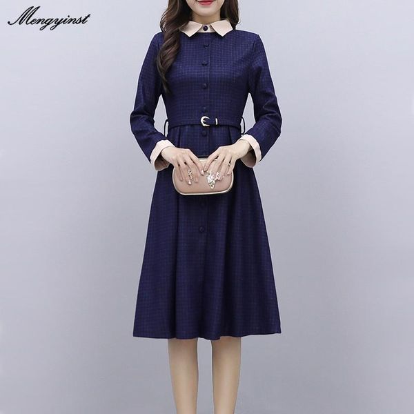 elegant woolen long sleeve dress women 2021 winter casual female single-breasted turn-down collar office lady sashes dresses, Black;gray
elegant woolen long sleeve dress women 2021 winter casual female single-breasted turn-down collar office lady sashes dresses, Black;gray