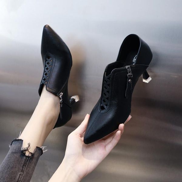 dress shoes fashion two-wear hollow deep-mouth high-heel pointed pumps women's autumn rhinestone stiletto side zipper leather, Black
dress shoes fashion two-wear hollow deep-mouth high-heel pointed pumps women's autumn rhinestone stiletto side zipper leather, Black