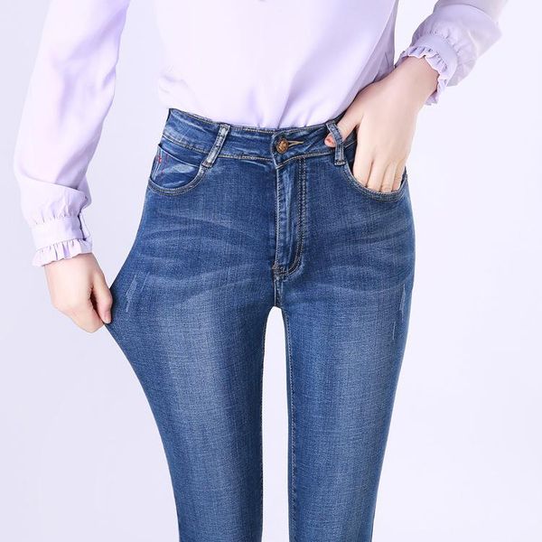 spring and summer middle-aged women's trousers high waist stretch slimlarge size calf-length jeans, Blue
spring and summer middle-aged women's trousers high waist stretch slimlarge size calf-length jeans, Blue