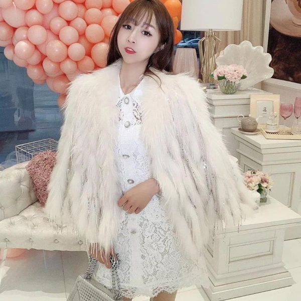 women's fur & faux women 2021 winter fashion imitation raccoon outerwear female short jackets ladies v-neck loose warm coats r388, Black
women's fur & faux women 2021 winter fashion imitation raccoon outerwear female short jackets ladies v-neck loose warm coats r388, Black