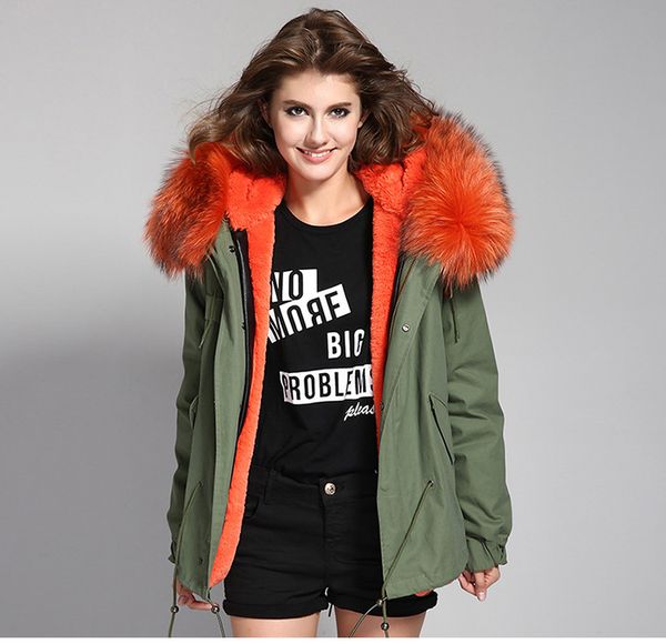 women's down & parkas arrival of the winter for women in hooded fur collar padded jackets, Black 
women's down & parkas arrival of the winter for women in hooded fur collar padded jackets, Black