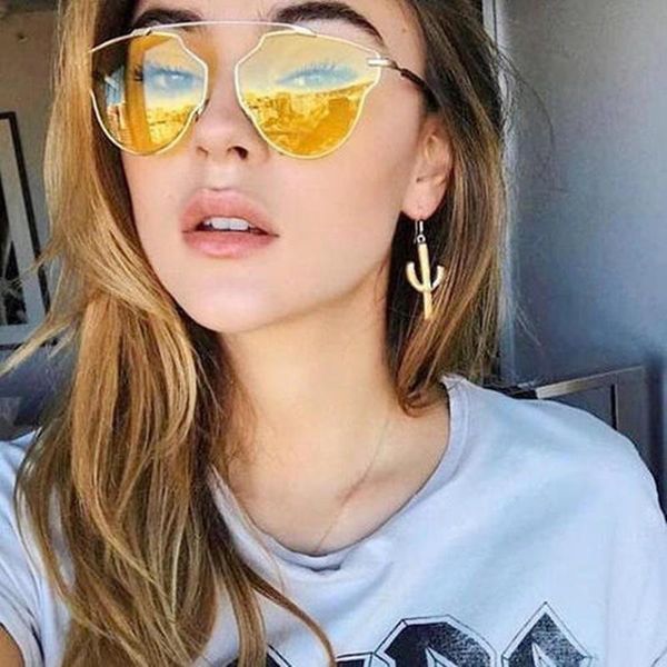 personality cat eye sunglasses fashion ladies design glasses metal frames women yellow blue shade, White;black
personality cat eye sunglasses fashion ladies design glasses metal frames women yellow blue shade, White;black