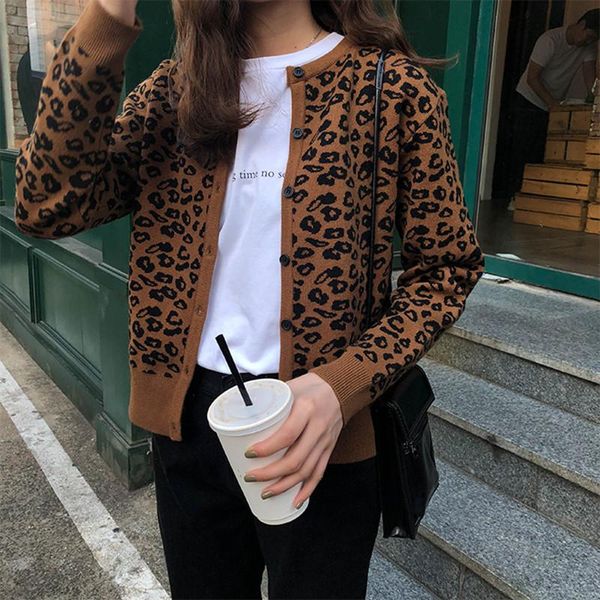 women's sweaters 2021 autumn and winter korean vintage style loose sweater knitted leopard cardigans womens (x952), White;black
women's sweaters 2021 autumn and winter korean vintage style loose sweater knitted leopard cardigans womens (x952), White;black