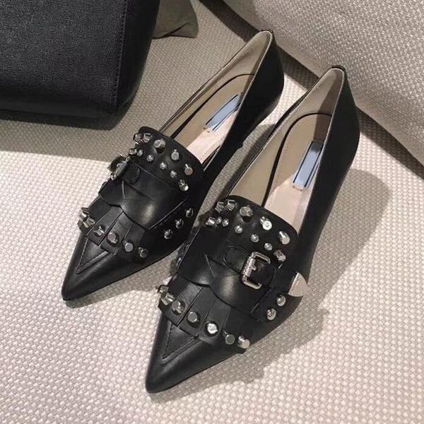 luxury low heels genuine leather ladies pumps fashion mixed color tassel metal rivets decoration pointed toe women shoes dress, Black
luxury low heels genuine leather ladies pumps fashion mixed color tassel metal rivets decoration pointed toe women shoes dress, Black