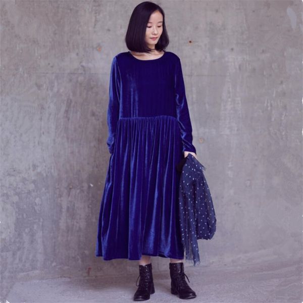dressed in plus size winter velvet maxi dress female style spring autumn, Black;gray
dressed in plus size winter velvet maxi dress female style spring autumn, Black;gray
