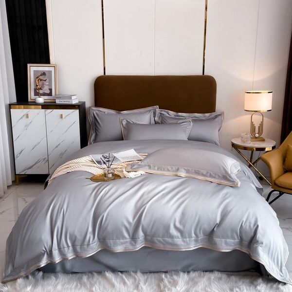 bedding sets high-end 100% long-staple cotton set luxury grey duvet cover with delicate gold embroderiy edge double king 4pcs
bedding sets high-end 100% long-staple cotton set luxury grey duvet cover with delicate gold embroderiy edge double king 4pcs