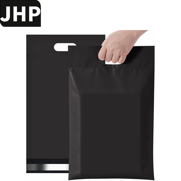 packing bags 50pack/lot 10x13inch 12.6x16.1inch black color poly mailer on-line shopping self adhesive postal envelope bag with handle
packing bags 50pack/lot 10x13inch 12.6x16.1inch black color poly mailer on-line shopping self adhesive postal envelope bag with handle