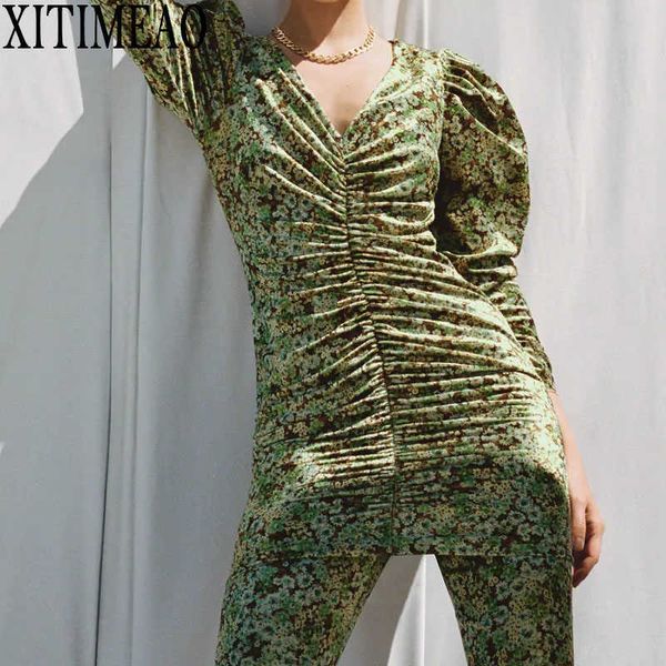 za autumn winter female dress vintage green flower print fashion velvet es clothing v-neck mini skirt 210604, Black;gray
za autumn winter female dress vintage green flower print fashion velvet es clothing v-neck mini skirt 210604, Black;gray