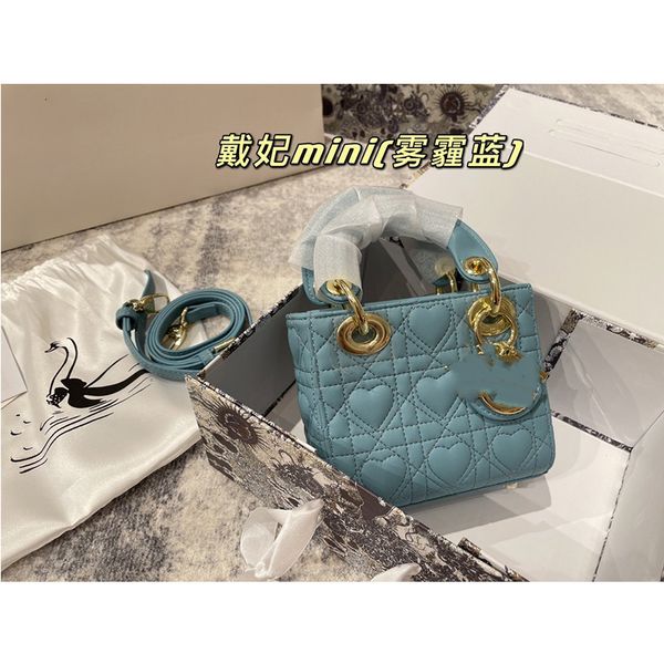 handbag dijia mini diana bag 21ss tanabata limited style series women's valentine's day gift, Black;red
handbag dijia mini diana bag 21ss tanabata limited style series women's valentine's day gift, Black;red