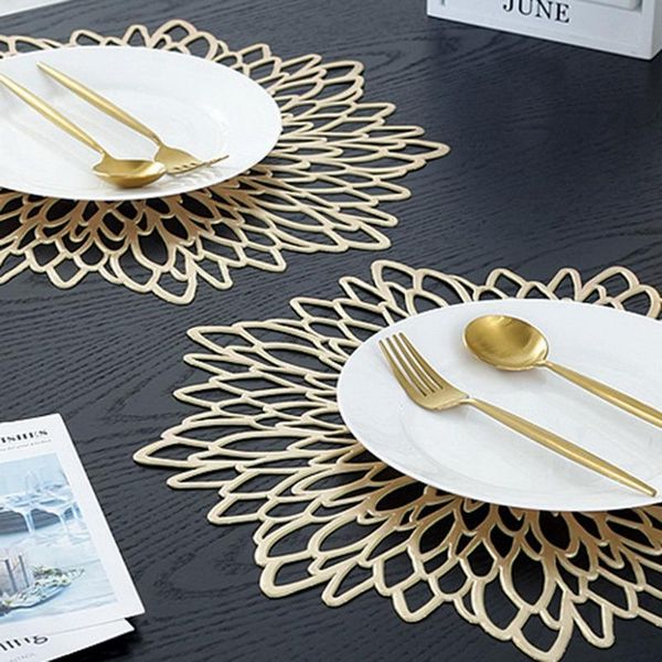 mats & pads 2021 pvc hollow insulation table bowl home christmas decor heat resistant placemat for dining
mats & pads 2021 pvc hollow insulation table bowl home christmas decor heat resistant placemat for dining
