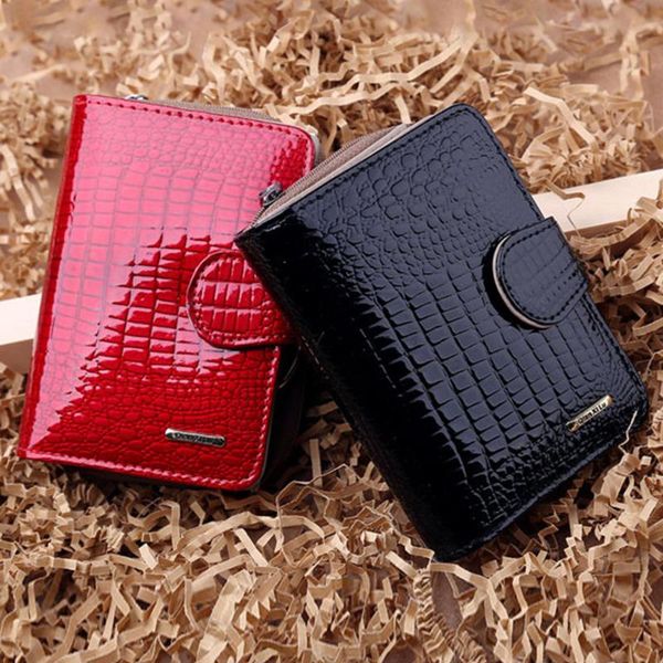 wallets 2021 casual wallet multi-card slot short fashion thin three-fold soft horizontal coin purse, Red;black
wallets 2021 casual wallet multi-card slot short fashion thin three-fold soft horizontal coin purse, Red;black