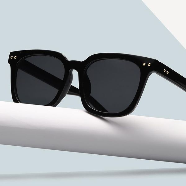 sunglasses the street snap star fashionable fashion glasses female restoring ancient ways, White;black
sunglasses the street snap star fashionable fashion glasses female restoring ancient ways, White;black