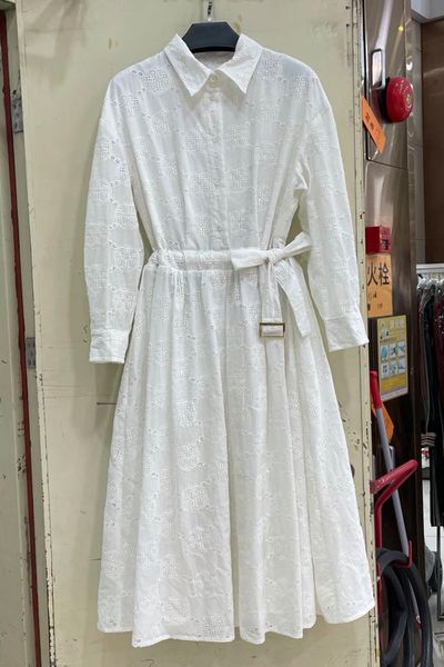 autumn new style embroidered hollow crocheted drawstring lace tight waist cotton dress female temperament artistic long sleeve skirt, Black;gray
autumn new style embroidered hollow crocheted drawstring lace tight waist cotton dress female temperament artistic long sleeve skirt, Black;gray