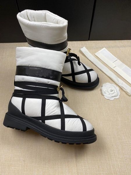 boots woman snow down warm flat luxury designer brand solid color ladies ankle female shoes 2021 zapatos para mujer, Black
boots woman snow down warm flat luxury designer brand solid color ladies ankle female shoes 2021 zapatos para mujer, Black