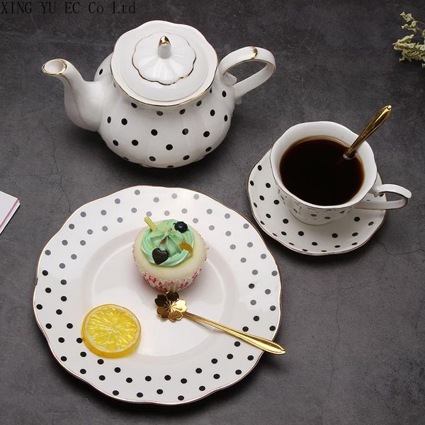 mugs black and white polka dot retro bone china phnom penh european coffee cup afternoon tea set living room home decoration
mugs black and white polka dot retro bone china phnom penh european coffee cup afternoon tea set living room home decoration