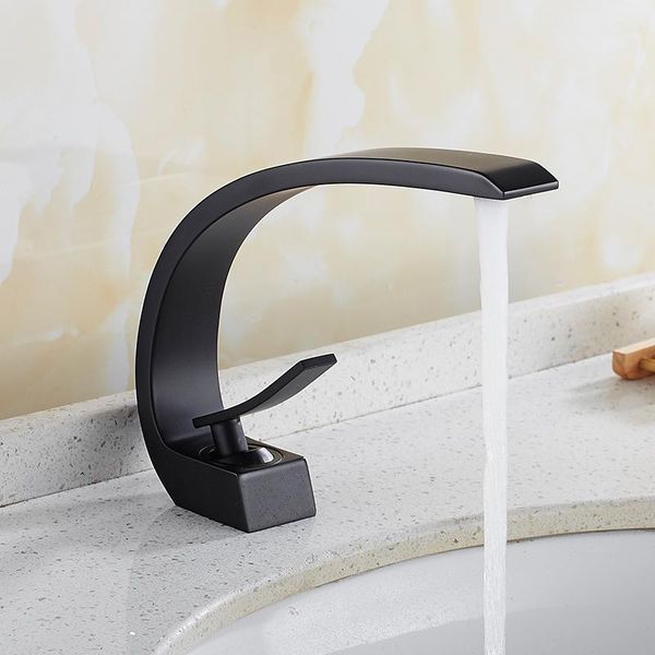 kitchen faucets silver pull-out faucet brass single handle black 360 rotation finish two ways water outlet multifunctional
kitchen faucets silver pull-out faucet brass single handle black 360 rotation finish two ways water outlet multifunctional