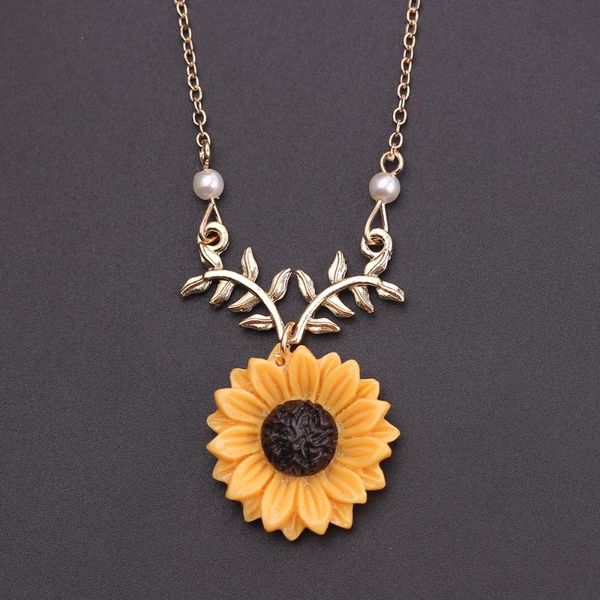 pendant necklaces delicate sunflower necklace for women leaf long pearl jewelry clothes accessorie, Silver
pendant necklaces delicate sunflower necklace for women leaf long pearl jewelry clothes accessorie, Silver