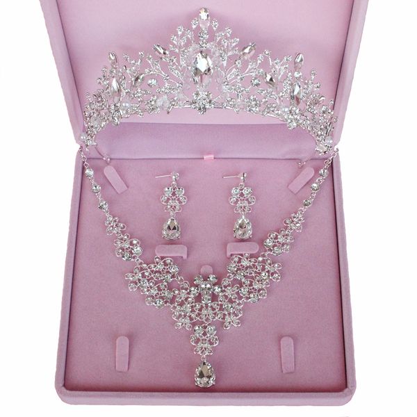 korean bride jewelry three piece suit handmade crown pearl necklace earrings new silver diamond headdress hair accessories
korean bride jewelry three piece suit handmade crown pearl necklace earrings new silver diamond headdress hair accessories