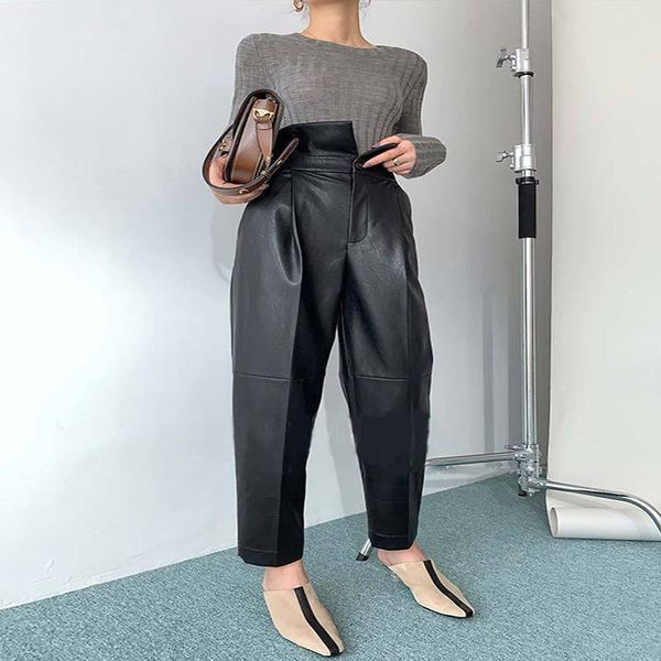 autumn and winter women fashion casual pants high waist leather black radish for streetwear women's & capris, Black;white
autumn and winter women fashion casual pants high waist leather black radish for streetwear women's & capris, Black;white