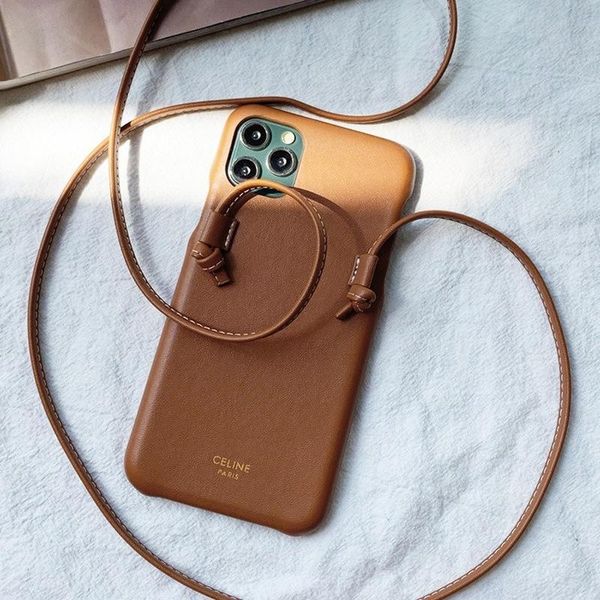 card holders 2021 is suitable for 12 mobile phone shells crossbody can be strapped with lanyard apple 11promax high-quality leather portable, Brown;gray
card holders 2021 is suitable for 12 mobile phone shells crossbody can be strapped with lanyard apple 11promax high-quality leather portable, Brown;gray