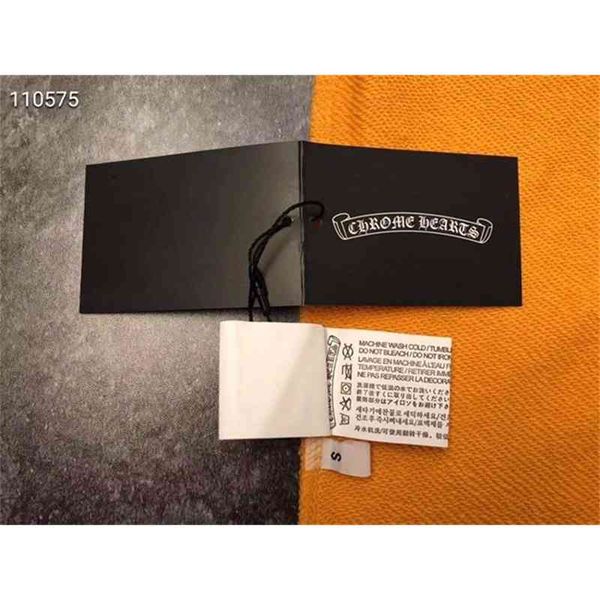 chrome/hearts2021 new ch funny graffiti yellow cross crosin sanskrit red lips women's loose medium length sweater tide, White;black
chrome/hearts2021 new ch funny graffiti yellow cross crosin sanskrit red lips women's loose medium length sweater tide, White;black