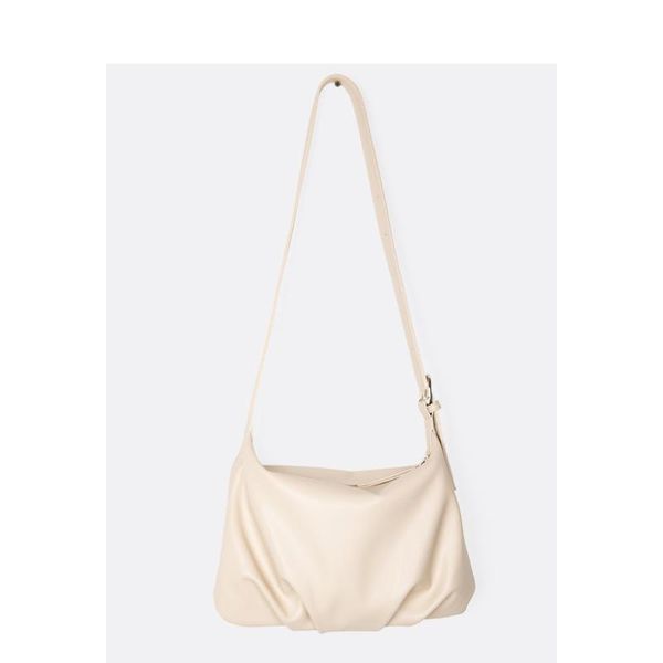 evening bags korean version of the fold women shoulder bag trend simple solid color soft pu ladies messenger underarm travel
evening bags korean version of the fold women shoulder bag trend simple solid color soft pu ladies messenger underarm travel