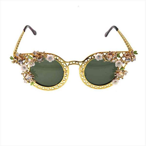 cat eye sunglasses women brand design crystals vintage flower decoration european sun glasses oculos de sol feminino, White;black
cat eye sunglasses women brand design crystals vintage flower decoration european sun glasses oculos de sol feminino, White;black