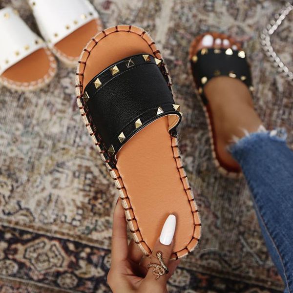 slippers 2021 women shoes fashion flipflop summer rivet sandals ladies flat with slides lady outside woman, Black
slippers 2021 women shoes fashion flipflop summer rivet sandals ladies flat with slides lady outside woman, Black