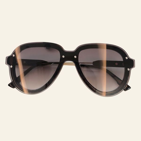 retro oval sunglasses women 2020 vintage gradient sun glasses fashion outdoor shades female with box 1090, White;black
retro oval sunglasses women 2020 vintage gradient sun glasses fashion outdoor shades female with box 1090, White;black