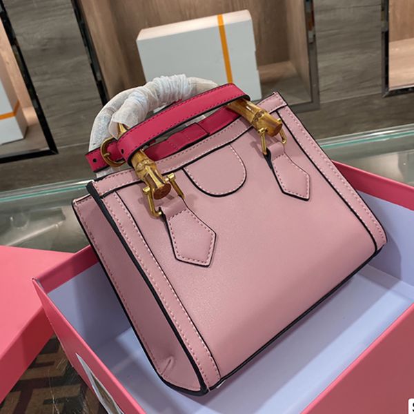 fashion women luxury designer bags leather totes bamboo 1947 cowhide bags messenger crossbody shoulder bag wallet 004
fashion women luxury designer bags leather totes bamboo 1947 cowhide bags messenger crossbody shoulder bag wallet 004