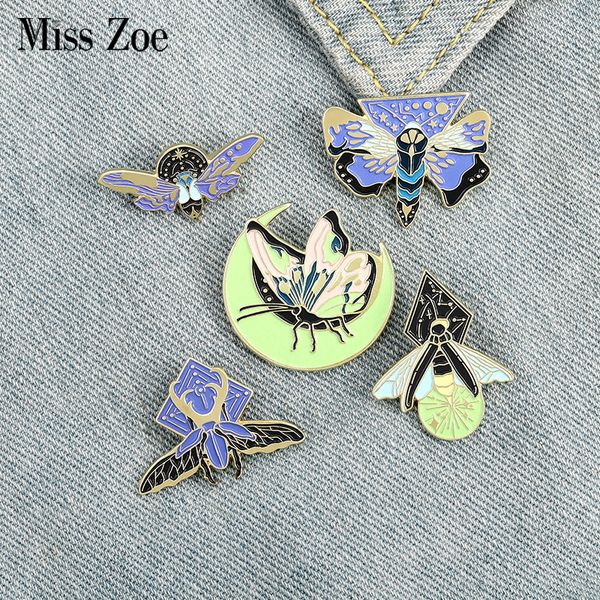 5styles luminous enamel pin custom moth butterfly moon brooches bag lapel pin cartoon animal badge jewelry gift for kids friendsdio chan con, Gray
5styles luminous enamel pin custom moth butterfly moon brooches bag lapel pin cartoon animal badge jewelry gift for kids friendsdio chan con, Gray