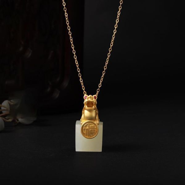 chains natural hetian jade necklace pendant personality novelty men and women daily silver jewelry gifts for friends
chains natural hetian jade necklace pendant personality novelty men and women daily silver jewelry gifts for friends
