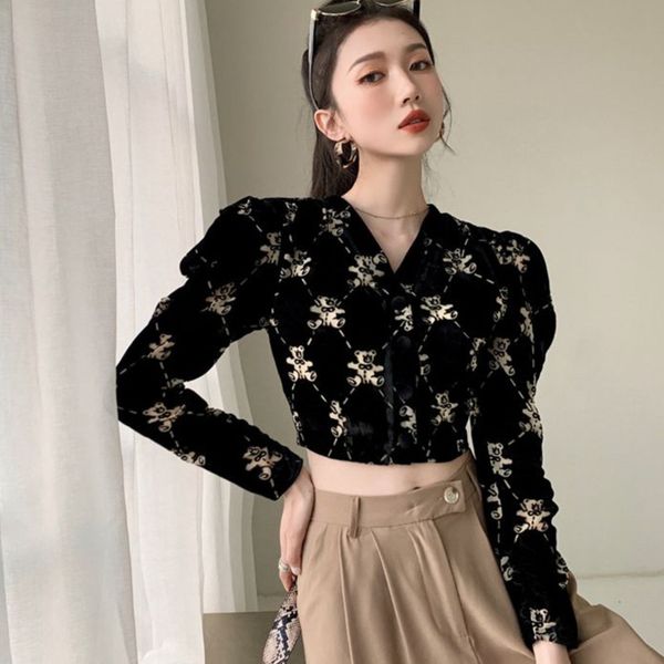 short v-neck velvet blouse for women spring summer black pattern female long sleeve trendy streetwear 2d1308 210507, White
short v-neck velvet blouse for women spring summer black pattern female long sleeve trendy streetwear 2d1308 210507, White