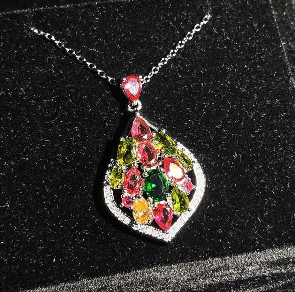 pendant necklaces the luxury rainbow pear-shaped colorful necklace gorgeous ladies waterdrop elegant neck chain, Silver
pendant necklaces the luxury rainbow pear-shaped colorful necklace gorgeous ladies waterdrop elegant neck chain, Silver